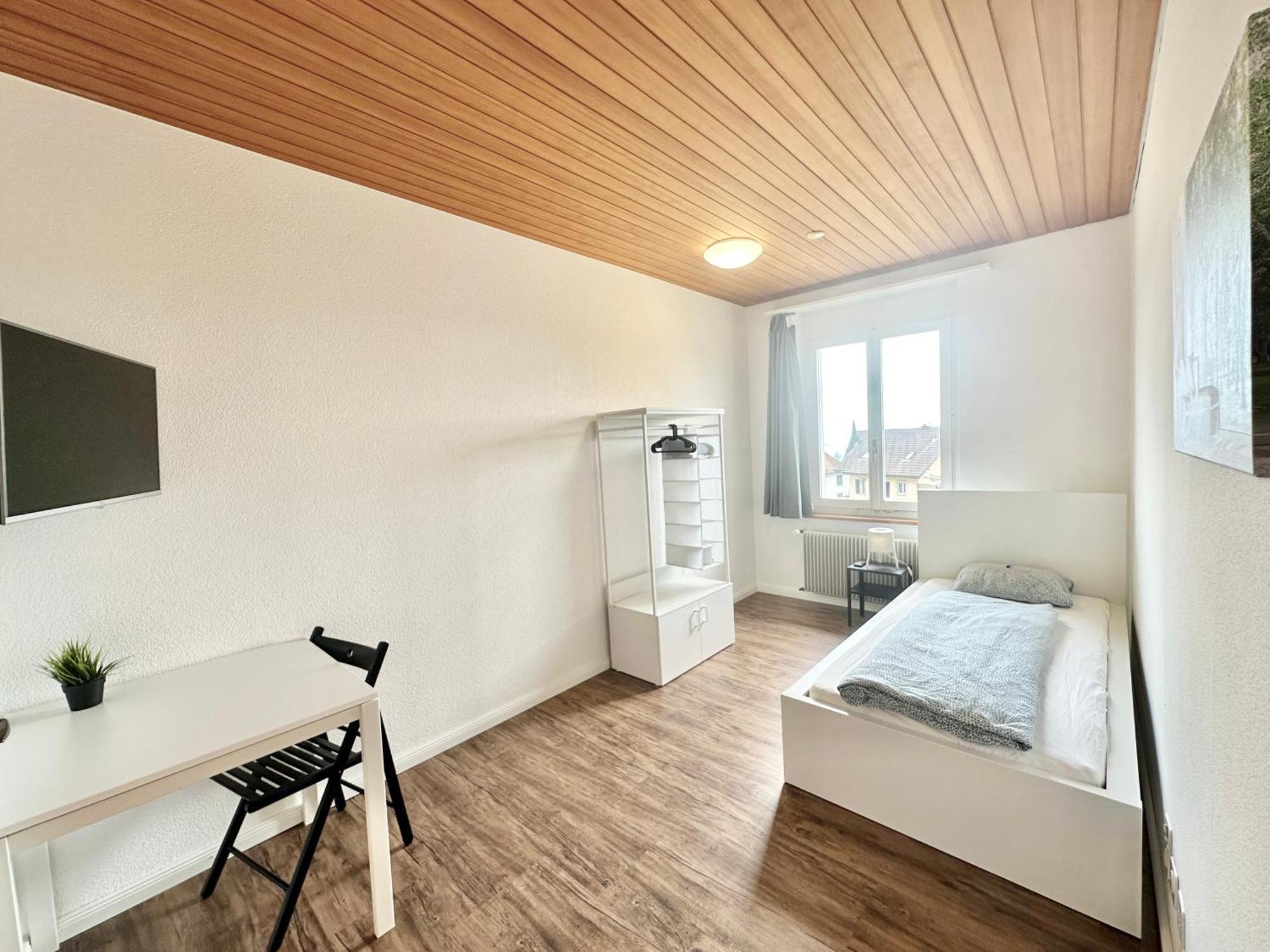 Furnished Living In Guensberg Solothurn Apartment *